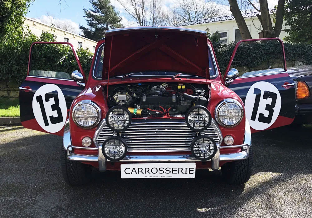 Why Choose Us For Your Mini Restoration Needs? Classic Mini Restoration Services | Carrosserie