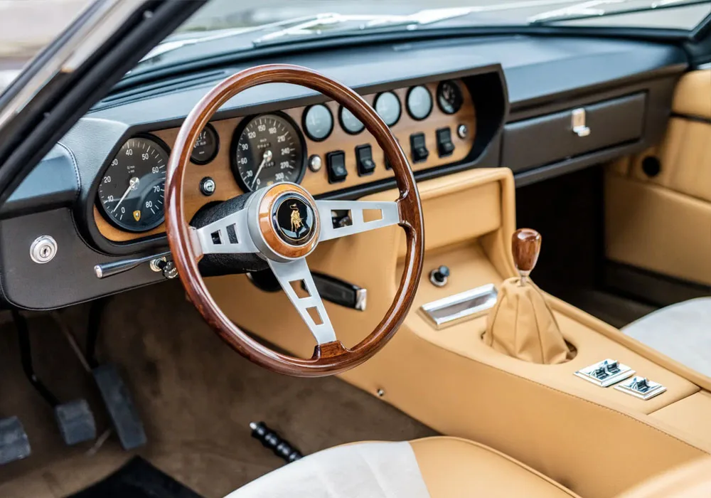 Classic Lamborghini Restoration | Carrosserie