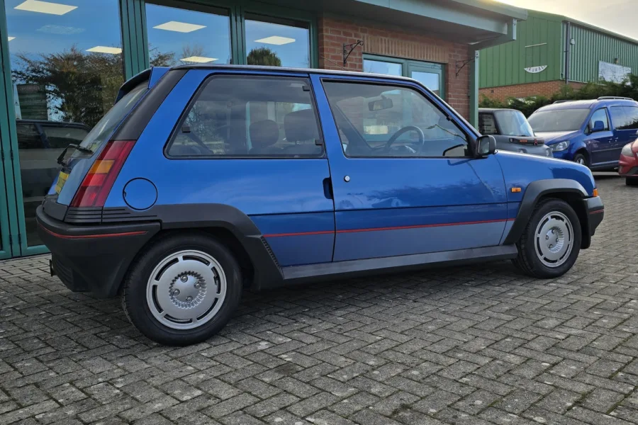 1987 Renault 5 GT Turbo - 20th November 2024 - 11