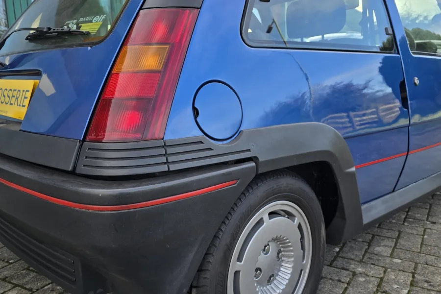 1987 Renault 5 GT Turbo - 20th November 2024 - 12