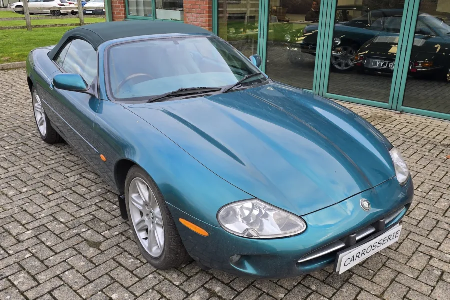 1997 Jaguar XK8 - 10th December 2024 - 11